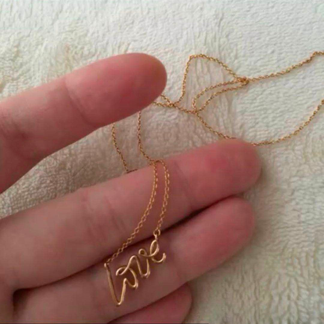 TIF71139611 letter love light gold pendant