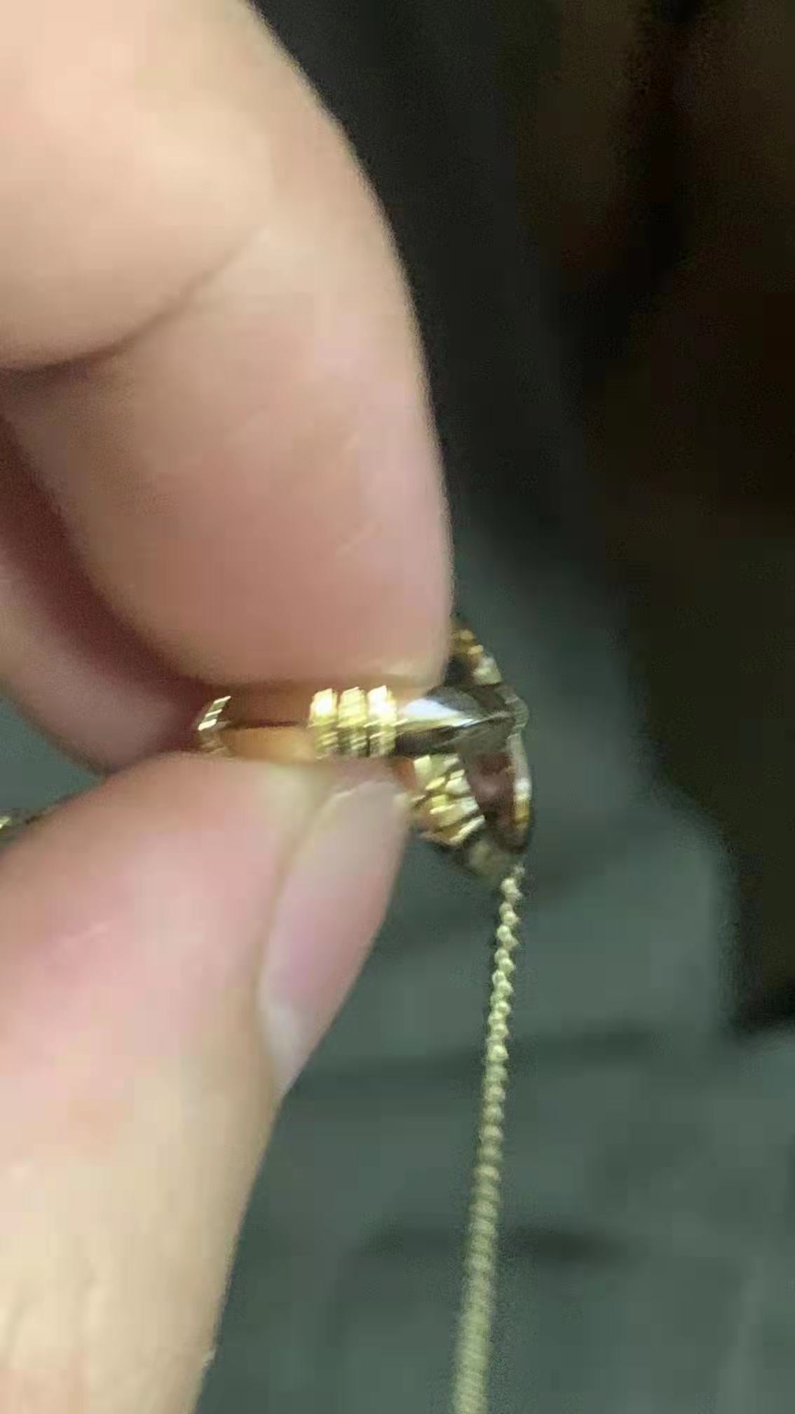 TIF20713350 double buckle sword spine light gold ring pendant