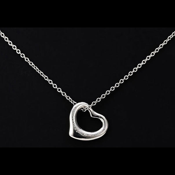 TIF41189022 guest version light gold hollow crooked heart pendant