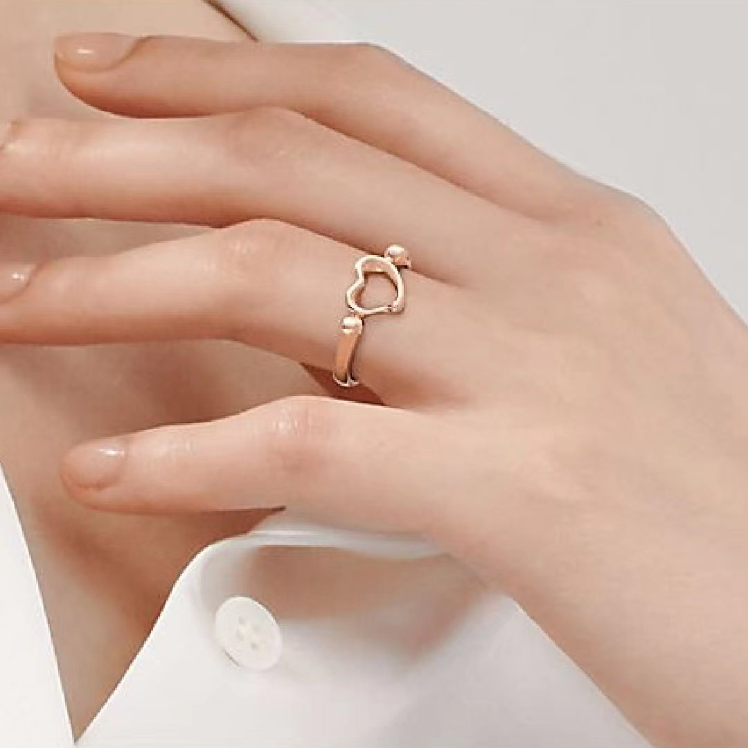 TIF60149931T curved heart-shaped women’s ring