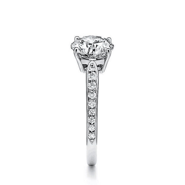 TIF72411072 Crossed four prong ring