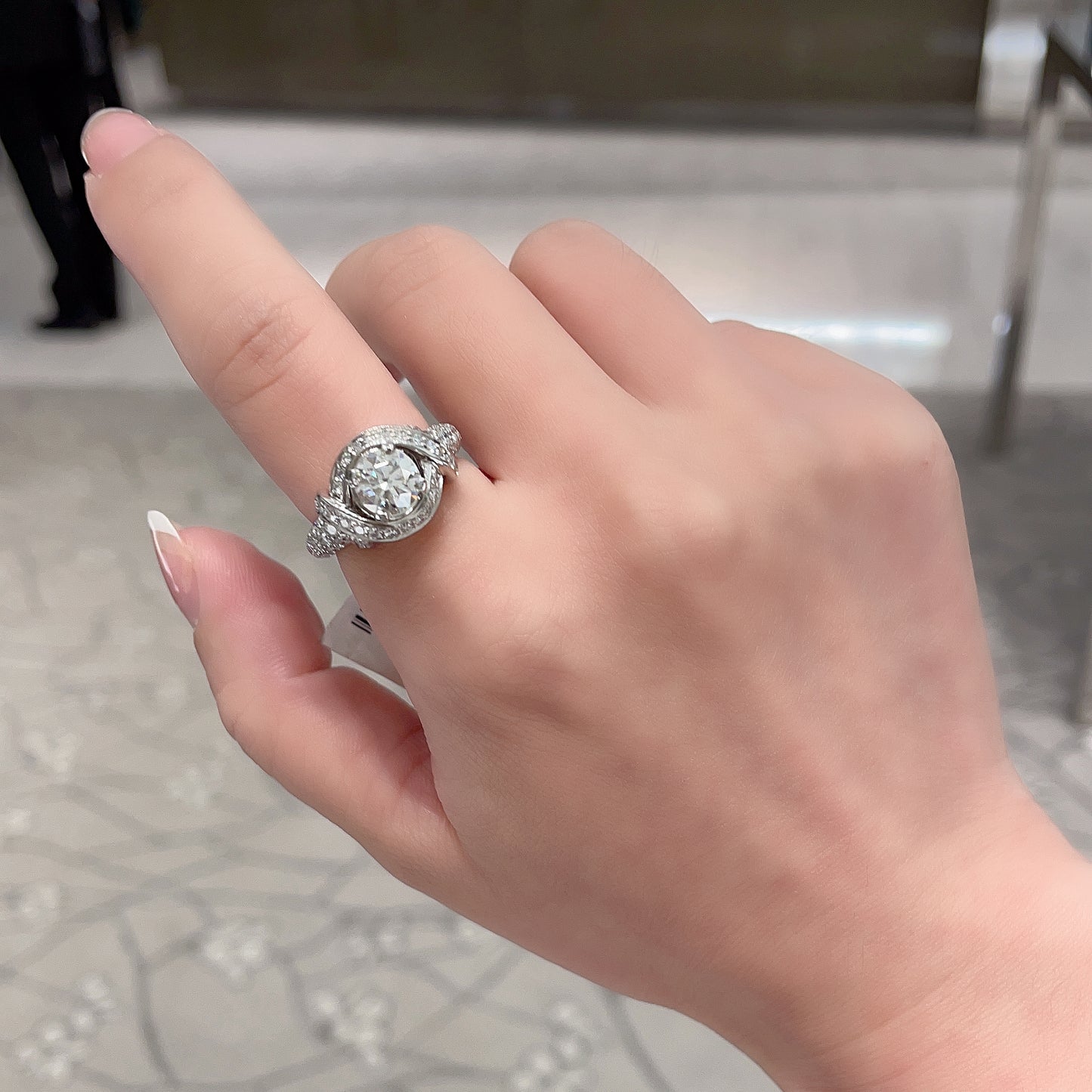 TIF12436066 full diamond cross ring 11.5#