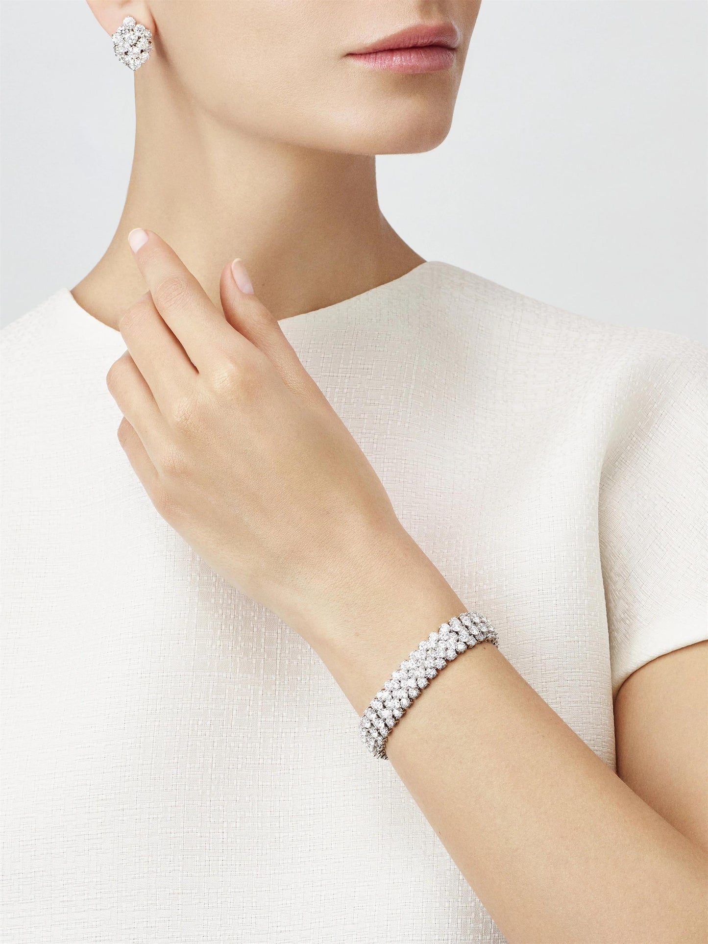 VCARO9TN00 stacked diamond 5-row diamond bracelet