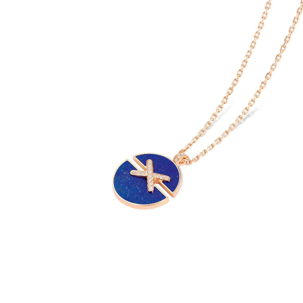 SM-084650 Agate Split Medium Round Cross Shell Light Gold Pendant