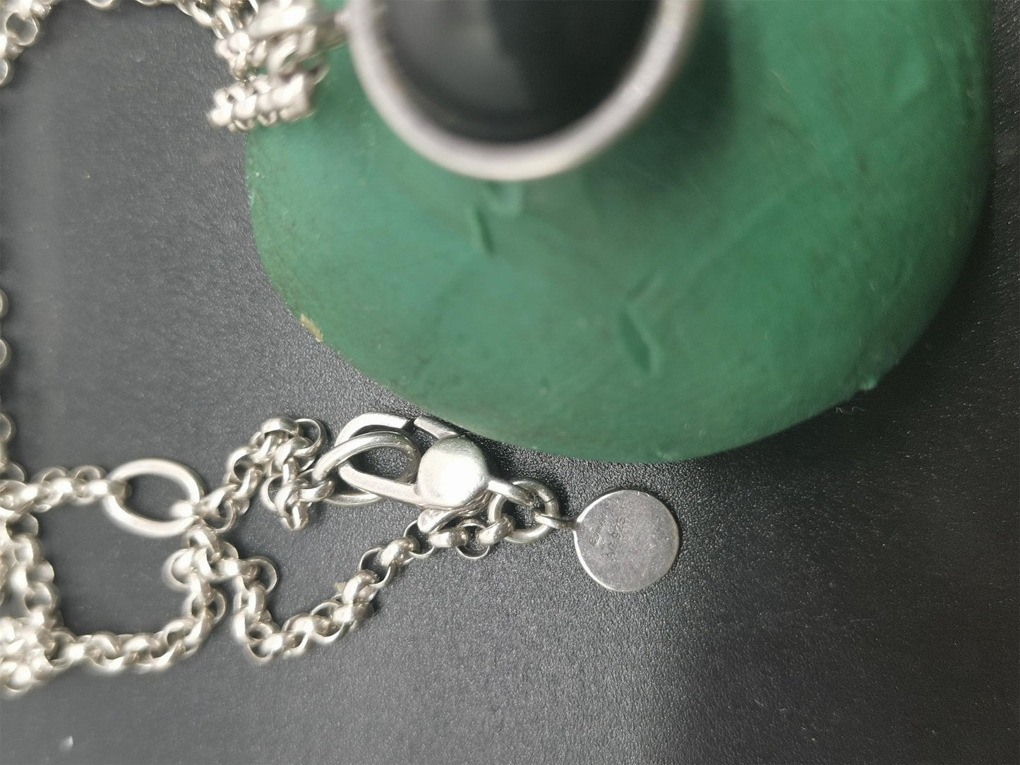 GC-417741 Black Onyx Ball G-shaped Pendant Customer Version