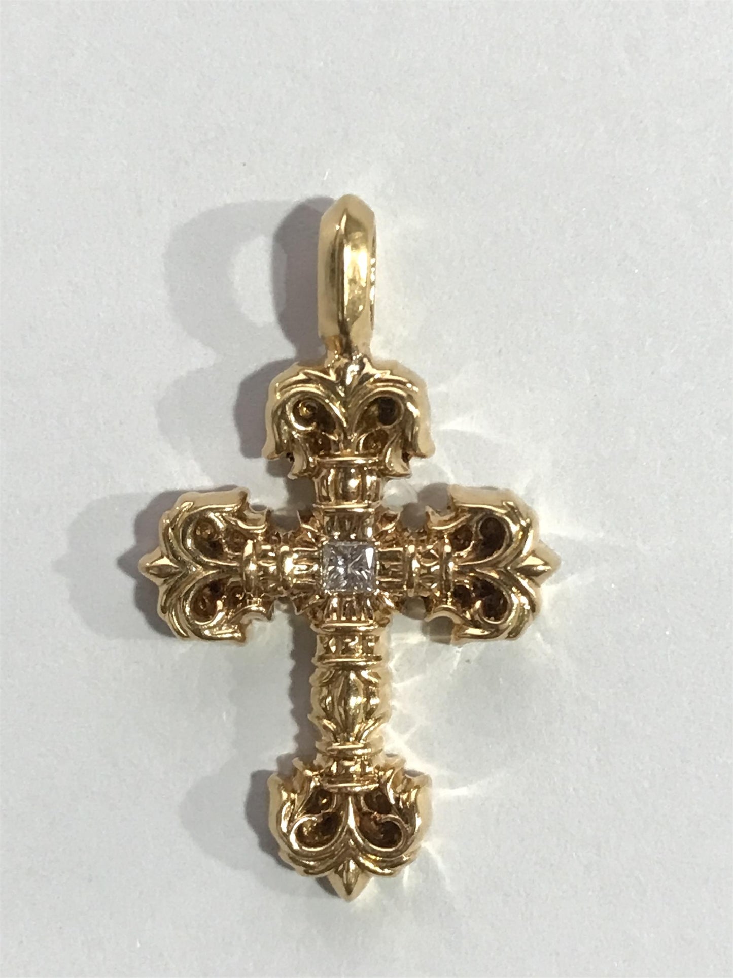 KLX-418544 square diamond thatch cross necklace customer version