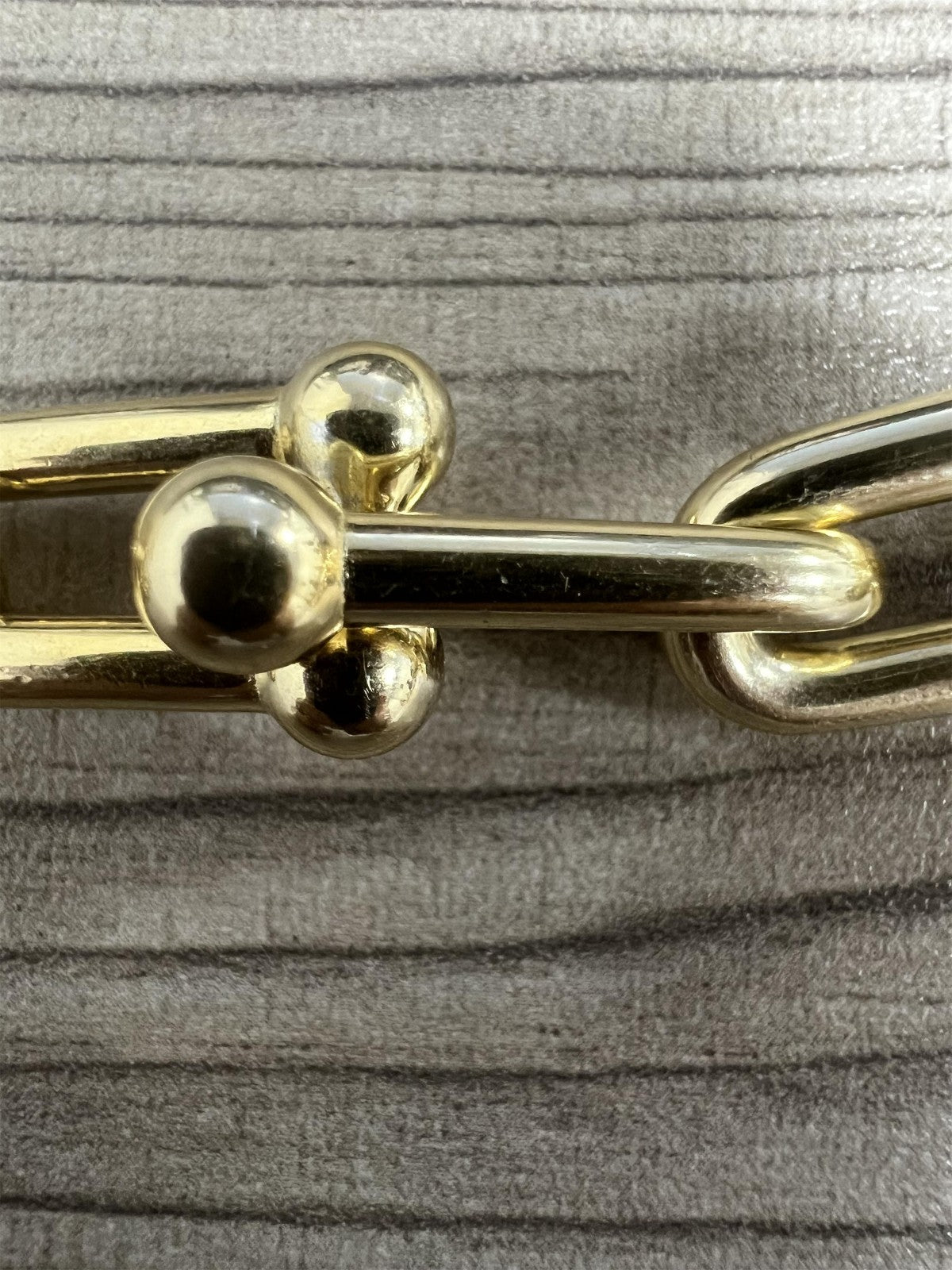 TIF60153063 guest version U-shaped light gold ball hollow version necklace