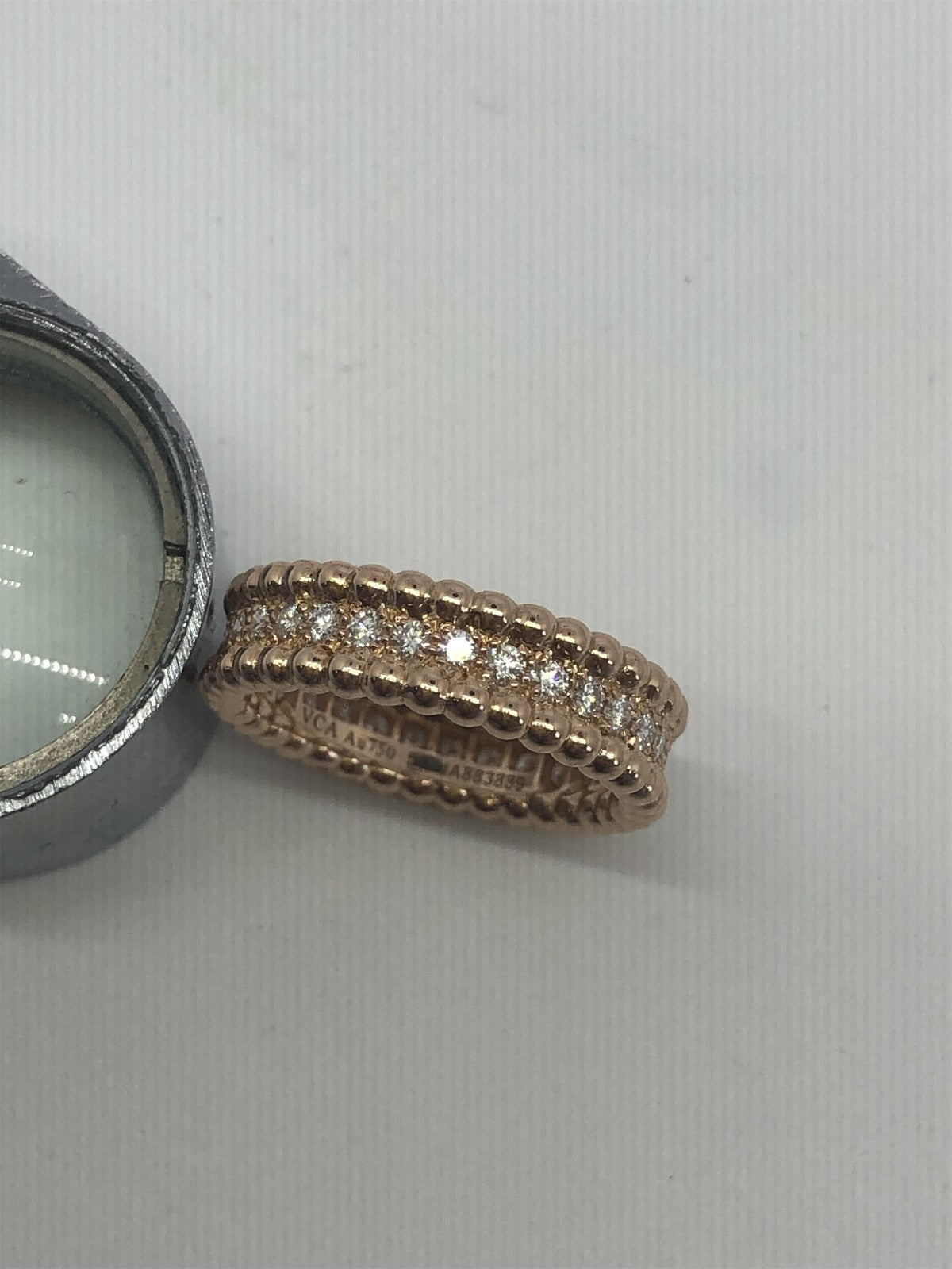 VCARP4E200 5.6mm bead edge single row diamond ring 52#