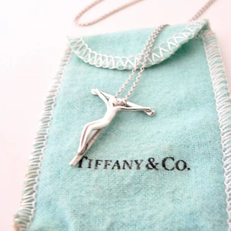 TIF-60020622 villain cross pendant