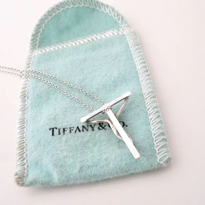 TIF-60020622 villain cross pendant