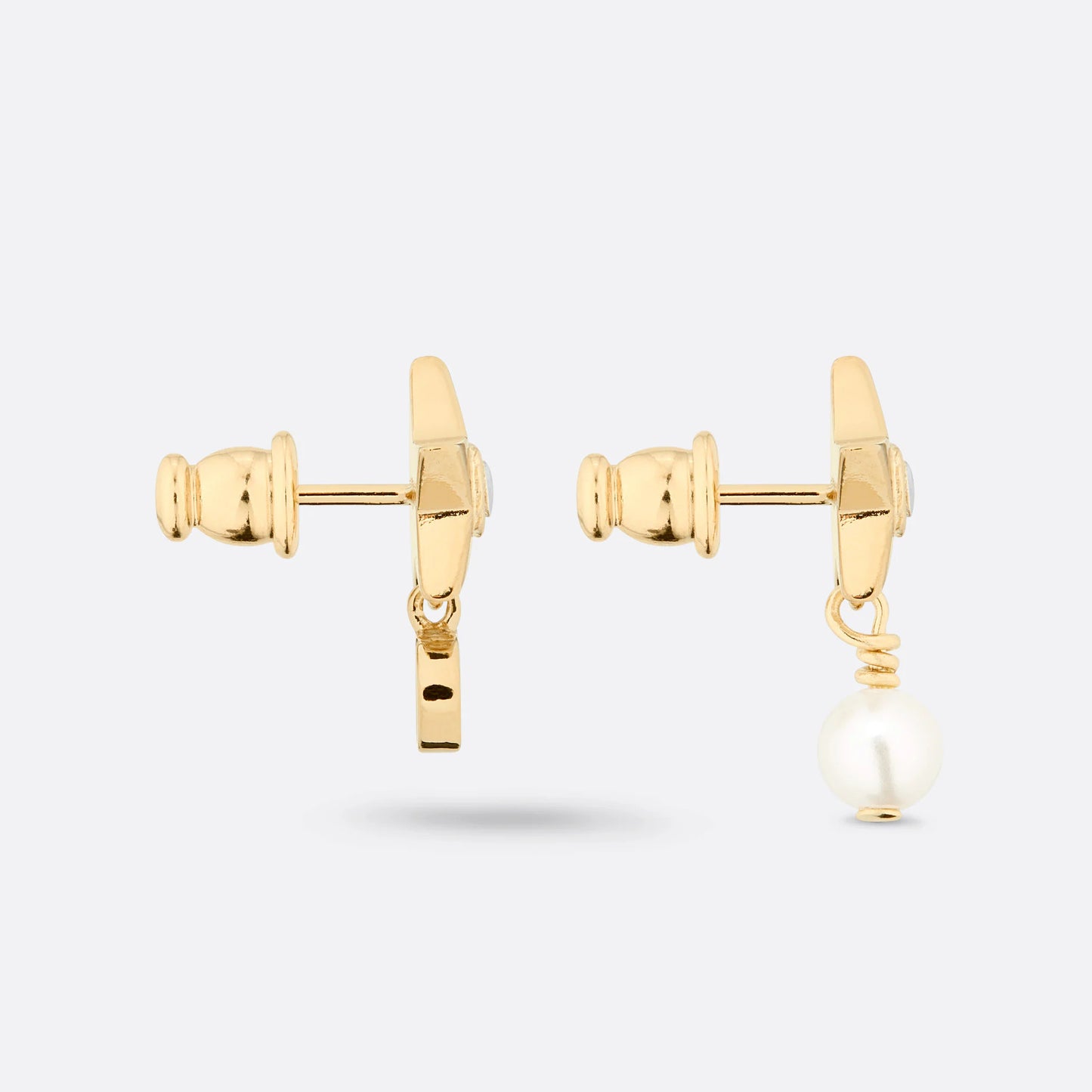 DIOR-E2331WOMPL Star CD Pearl Earrings