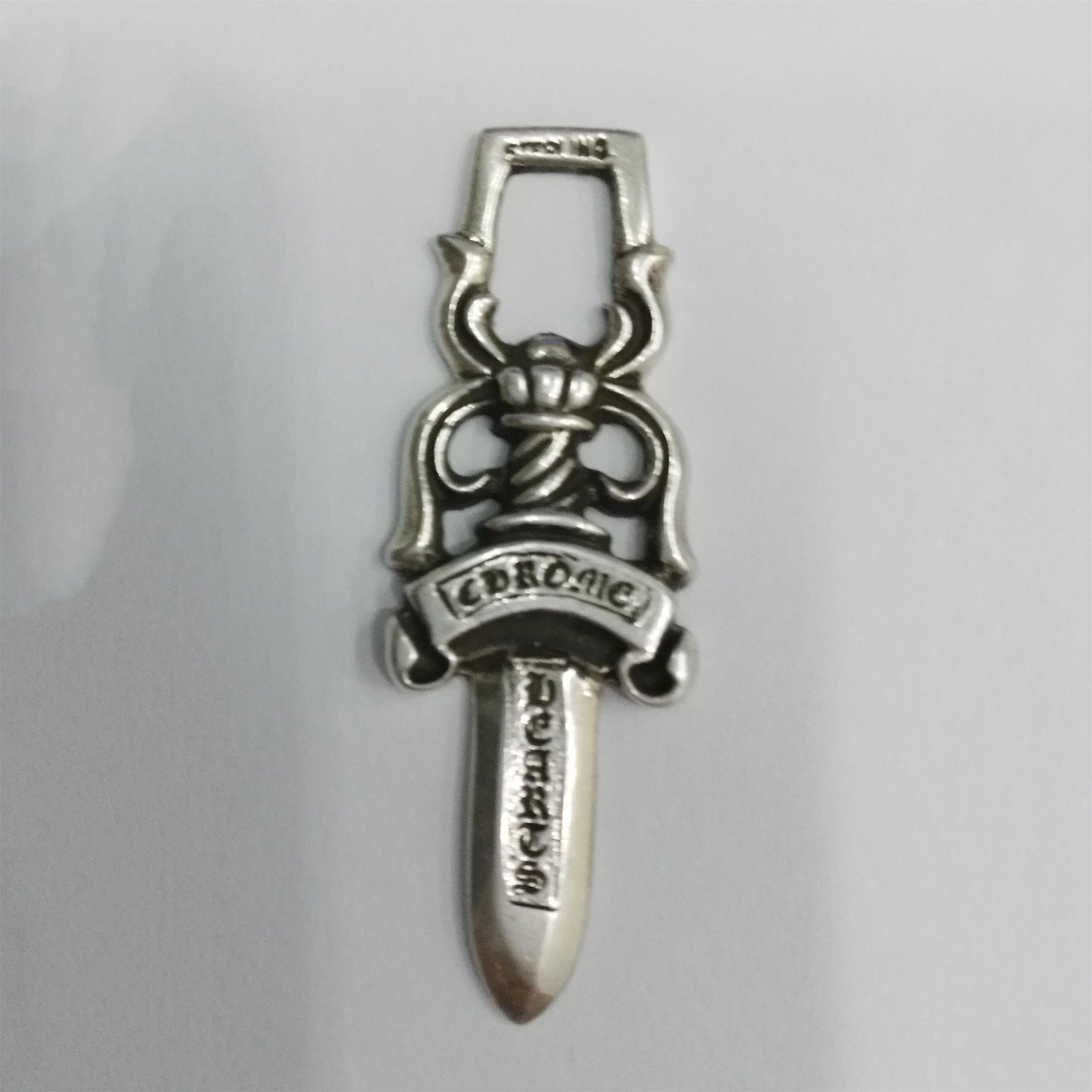 KLX-XL986122 single-sided letter sword pendant guest version