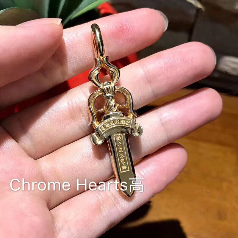 KLX-XL657648窄版双面匕首单面镶钻宝剑吊坠