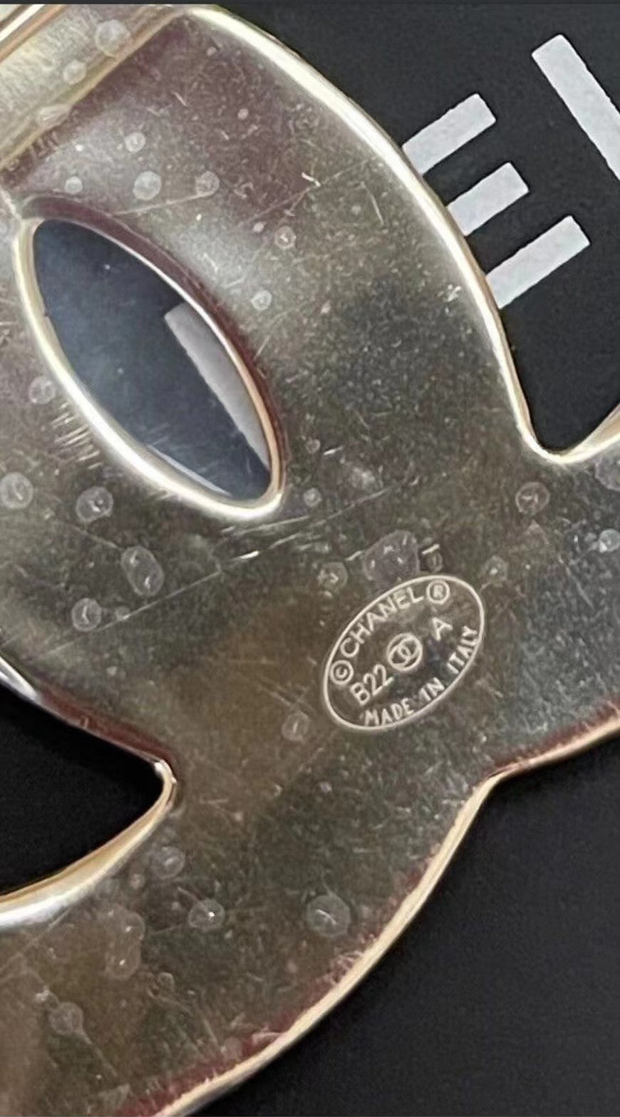 XNE-J37323 double c brooch