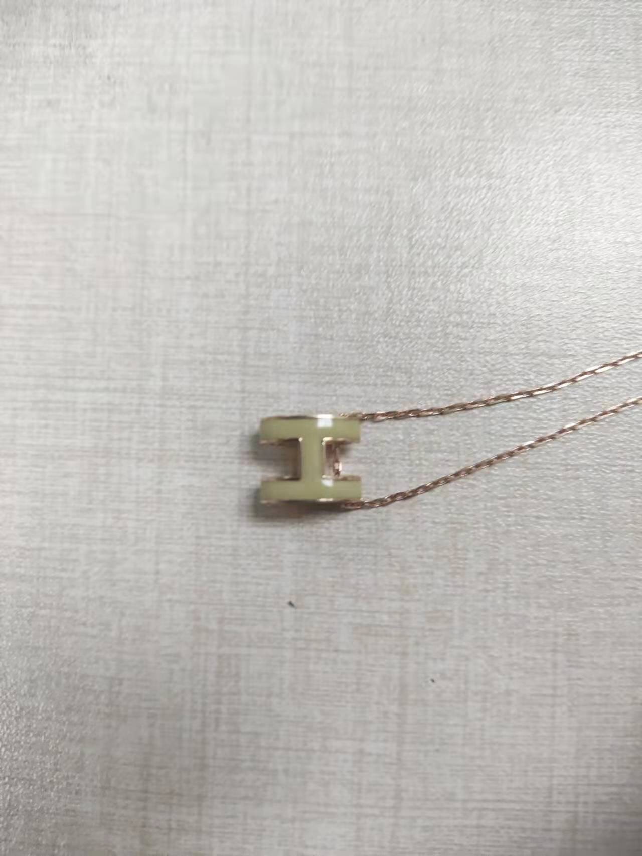 AMS-H92985 9MM guest version egg-shaped H pendant