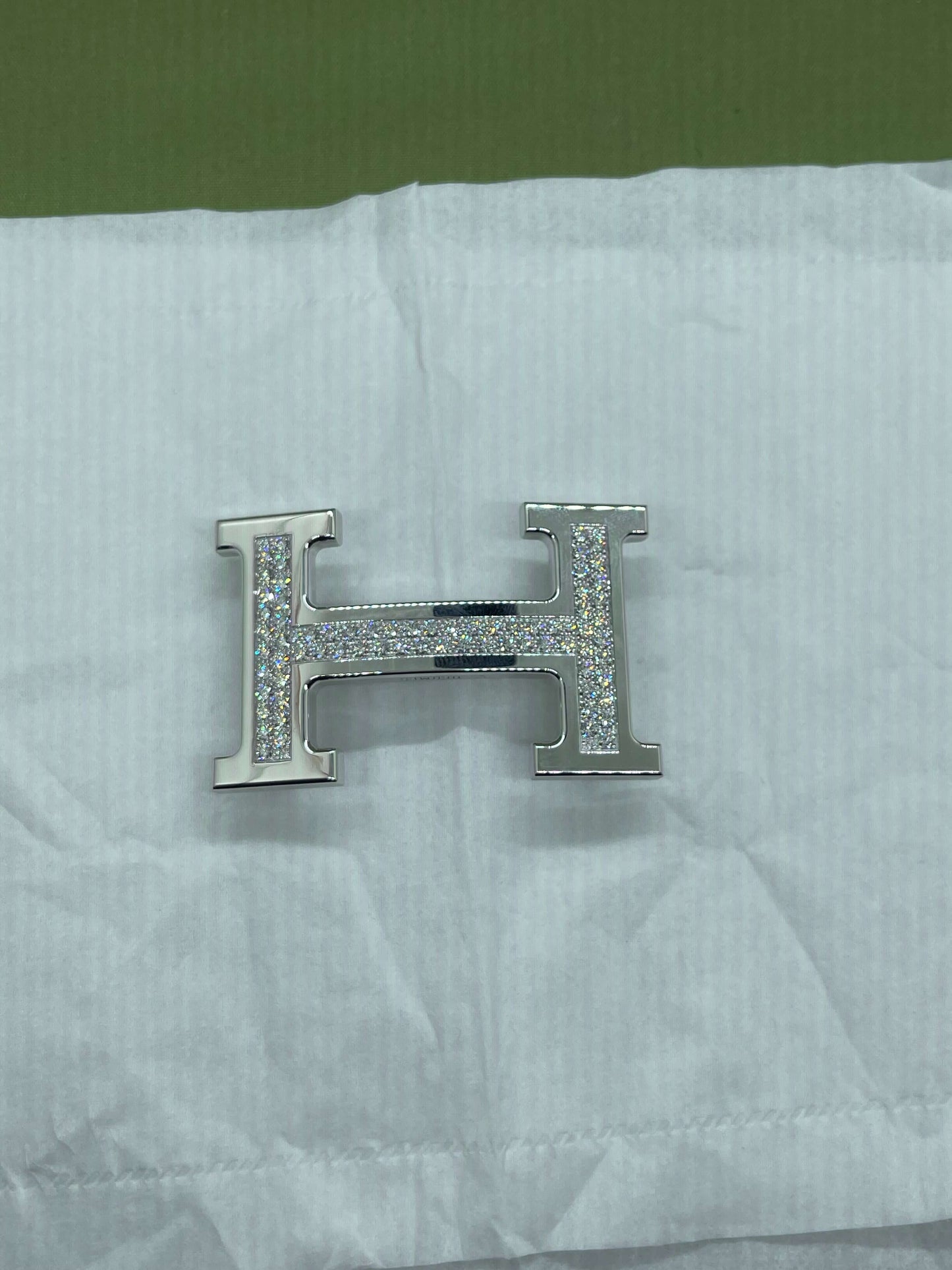AMS-H18G0015 middle dense diamond H belt buckle