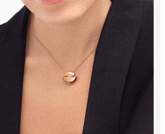 BGL-361199 convex egg cut light gold round wave fan-shaped chain pendant