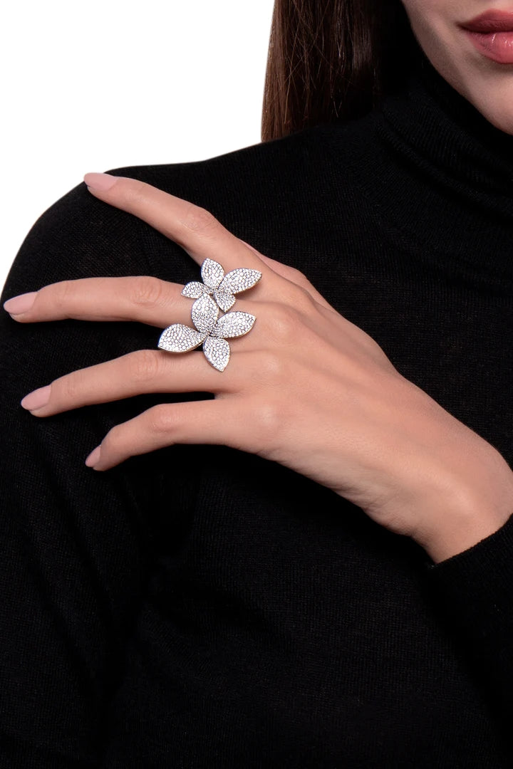 PB-15269B Large diamond-filled eight-leaf double-flower leaf ring
