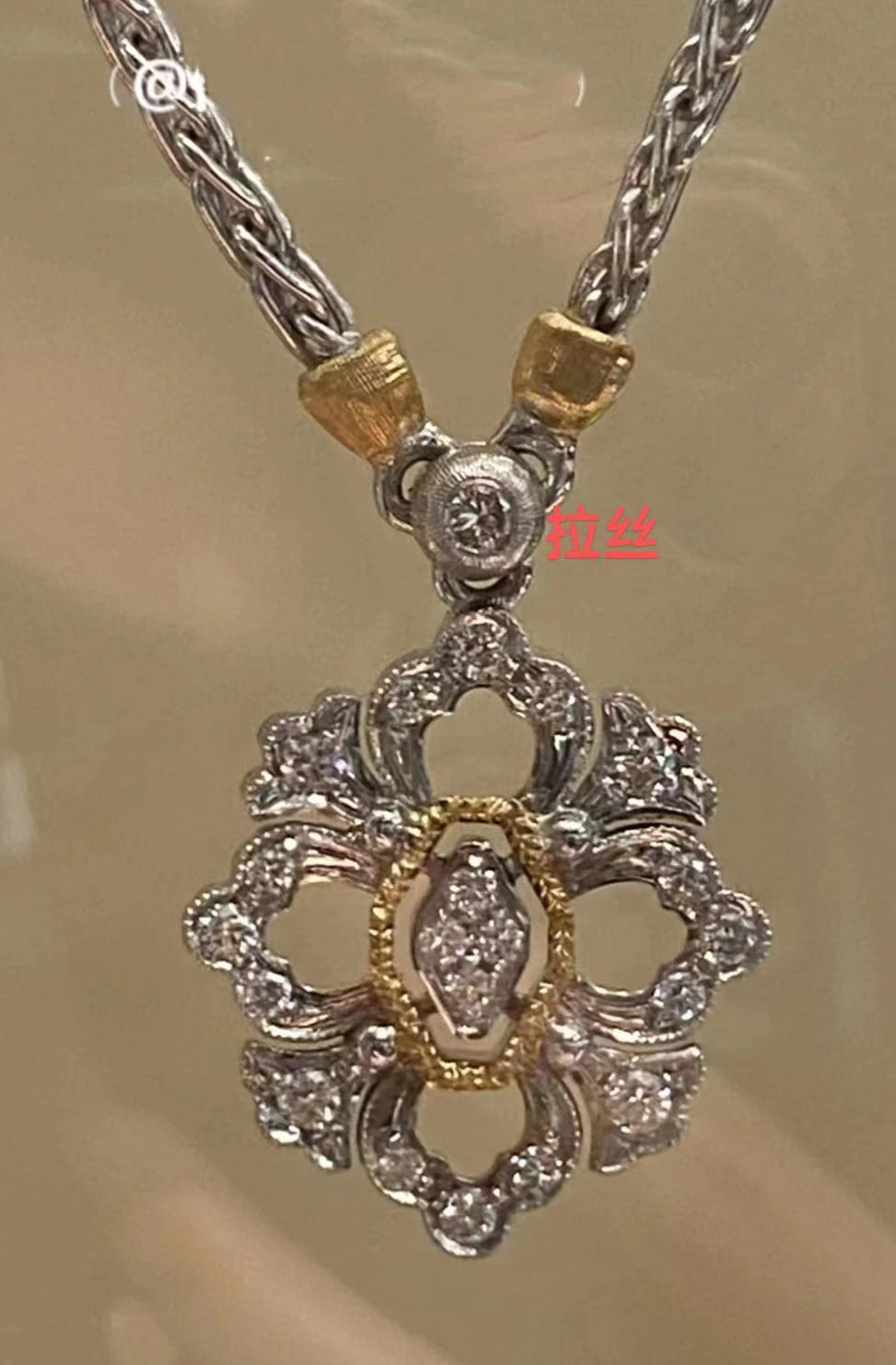 BQLT-JAUPEN013134 Small diamond-shaped lace peg chain pendant necklace
