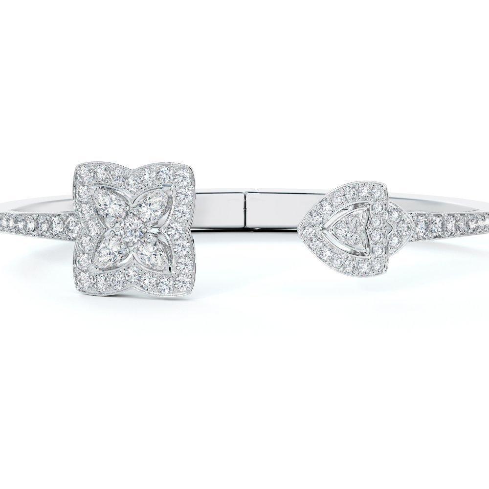 DBES-B103253 four-leaf clover lotus open bracelet