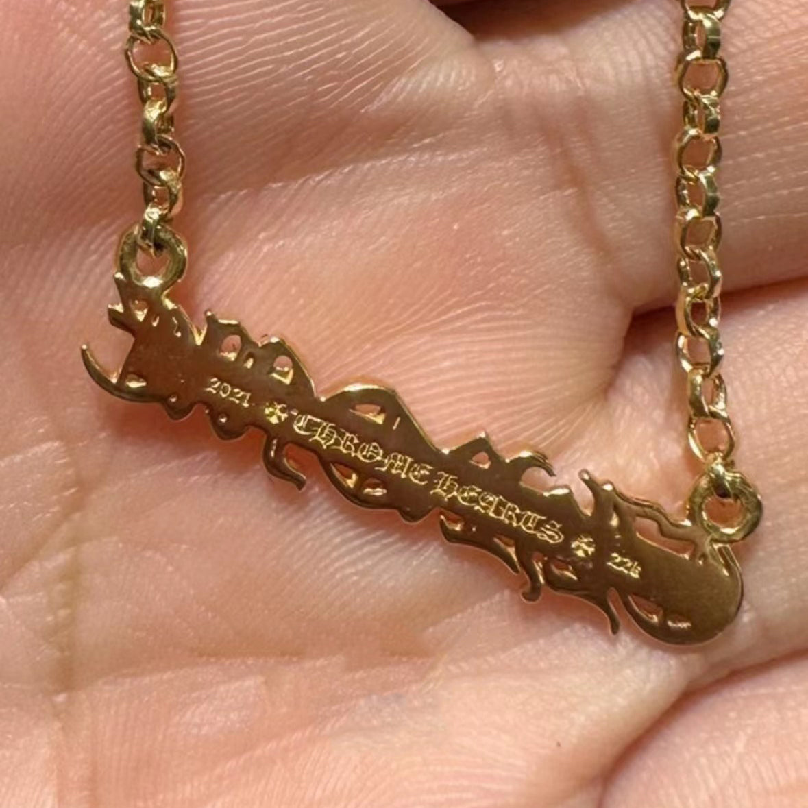 KLX-CH82050 Letter Chrome Tie Chain Pendant Necklace