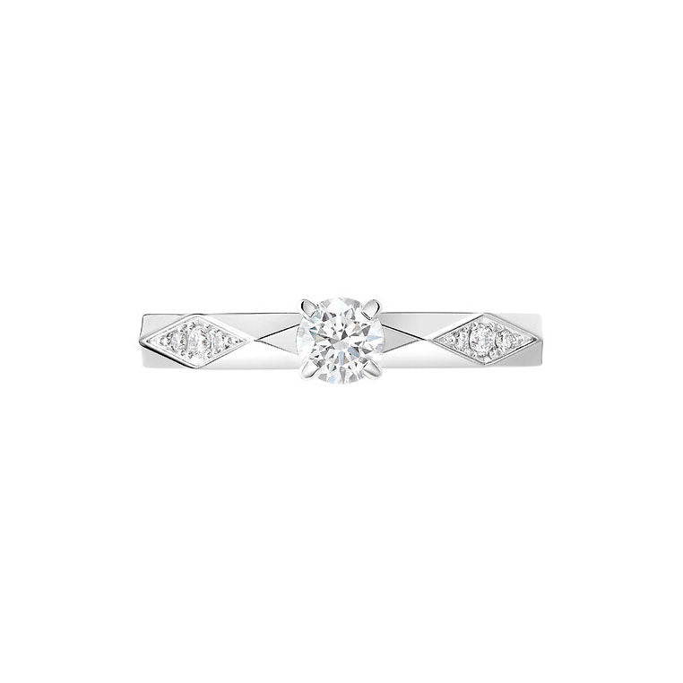 BSL-JSL00346 2.8mm wide four-claw 30-minute triangular diamond arm ring 13#