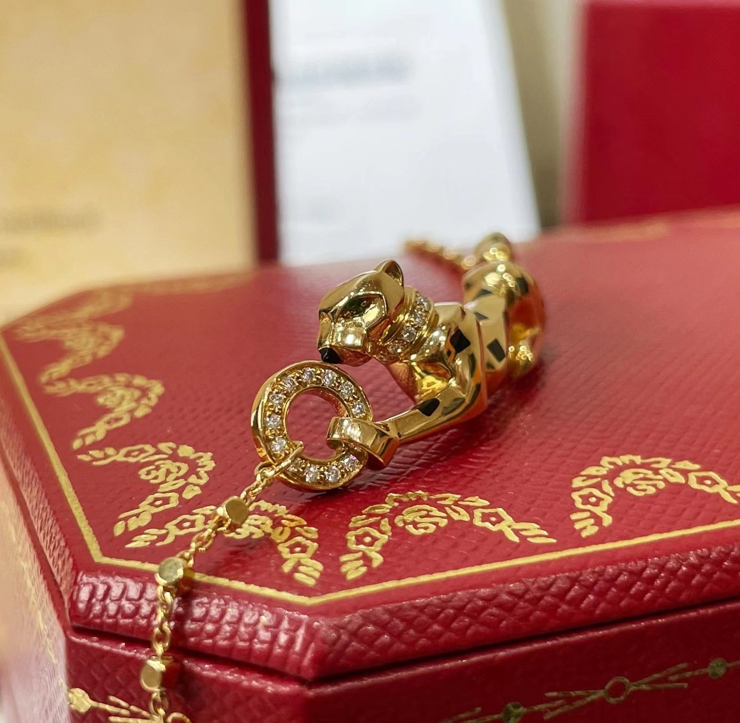 KDY-B6046516 sideways leopard bracelet
