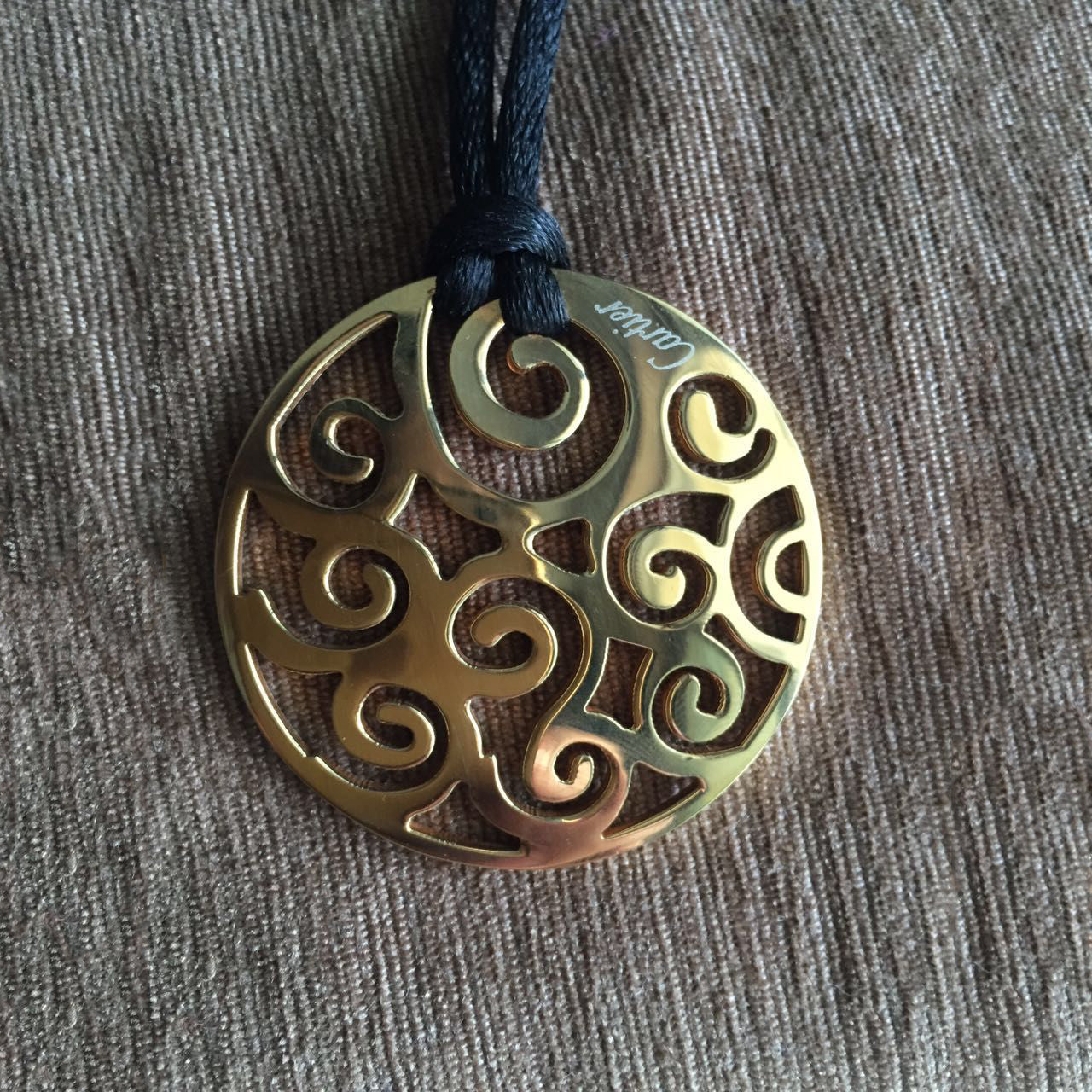 KDY-N523894 round halo auspicious cloud pendant