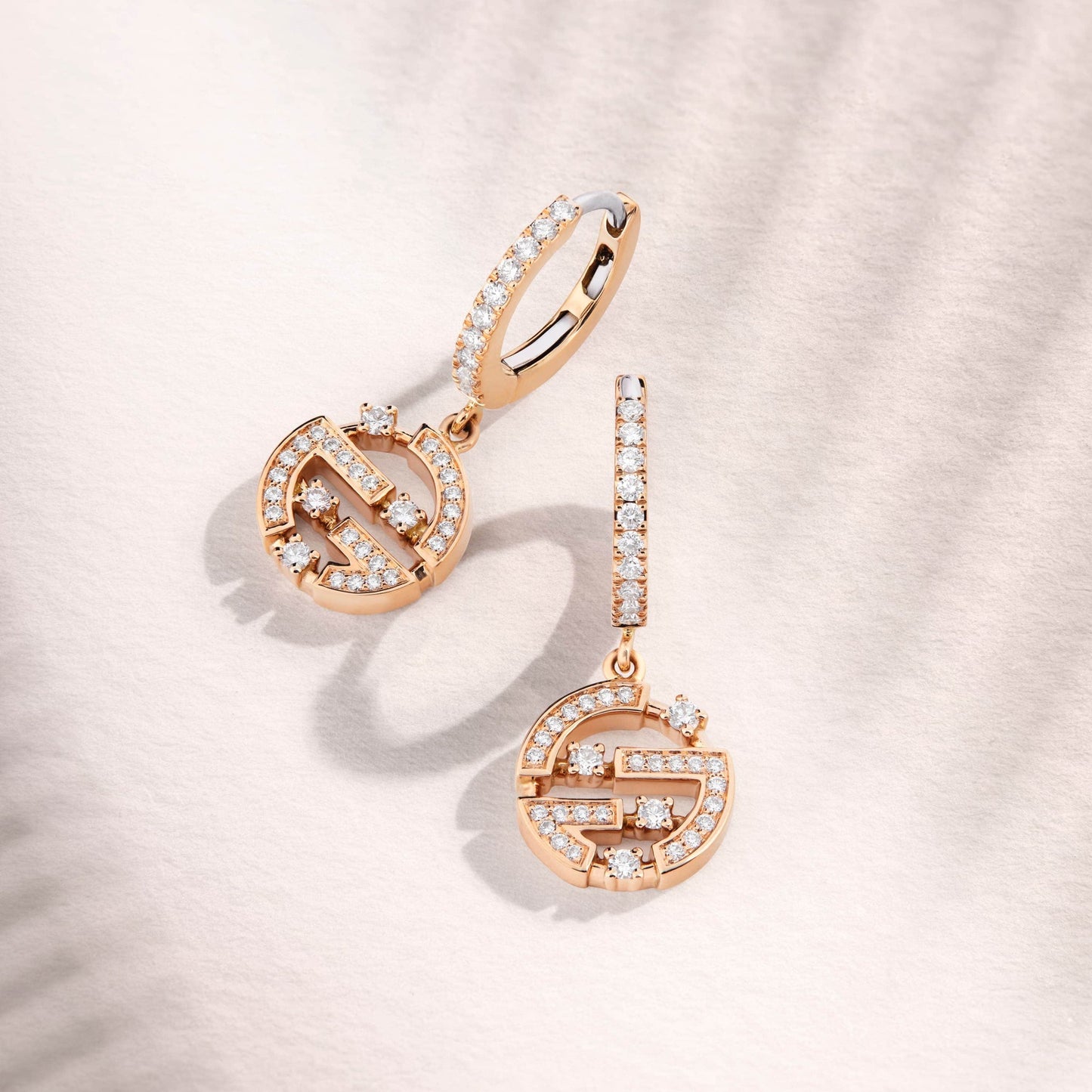 ML-AVEN-E11 wide 10mm maze round diamond earrings