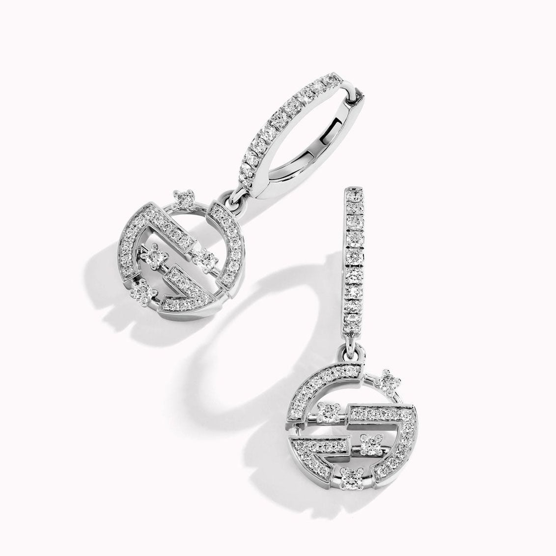 ML-AVEN-E11 wide 10mm maze round diamond earrings