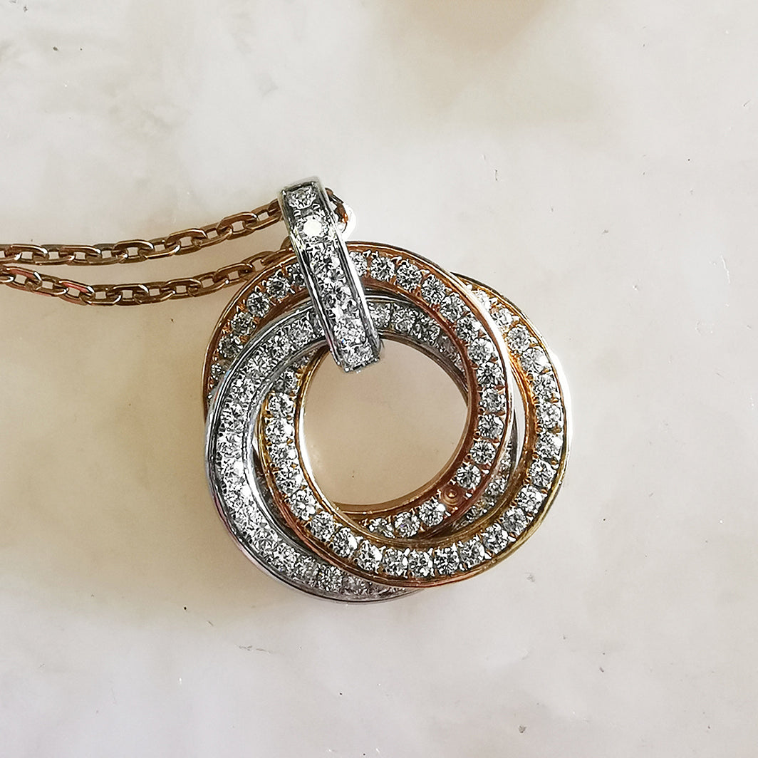 KDY-B3514080 three-ring three-color single row diamond color-separated ring pendant customer version