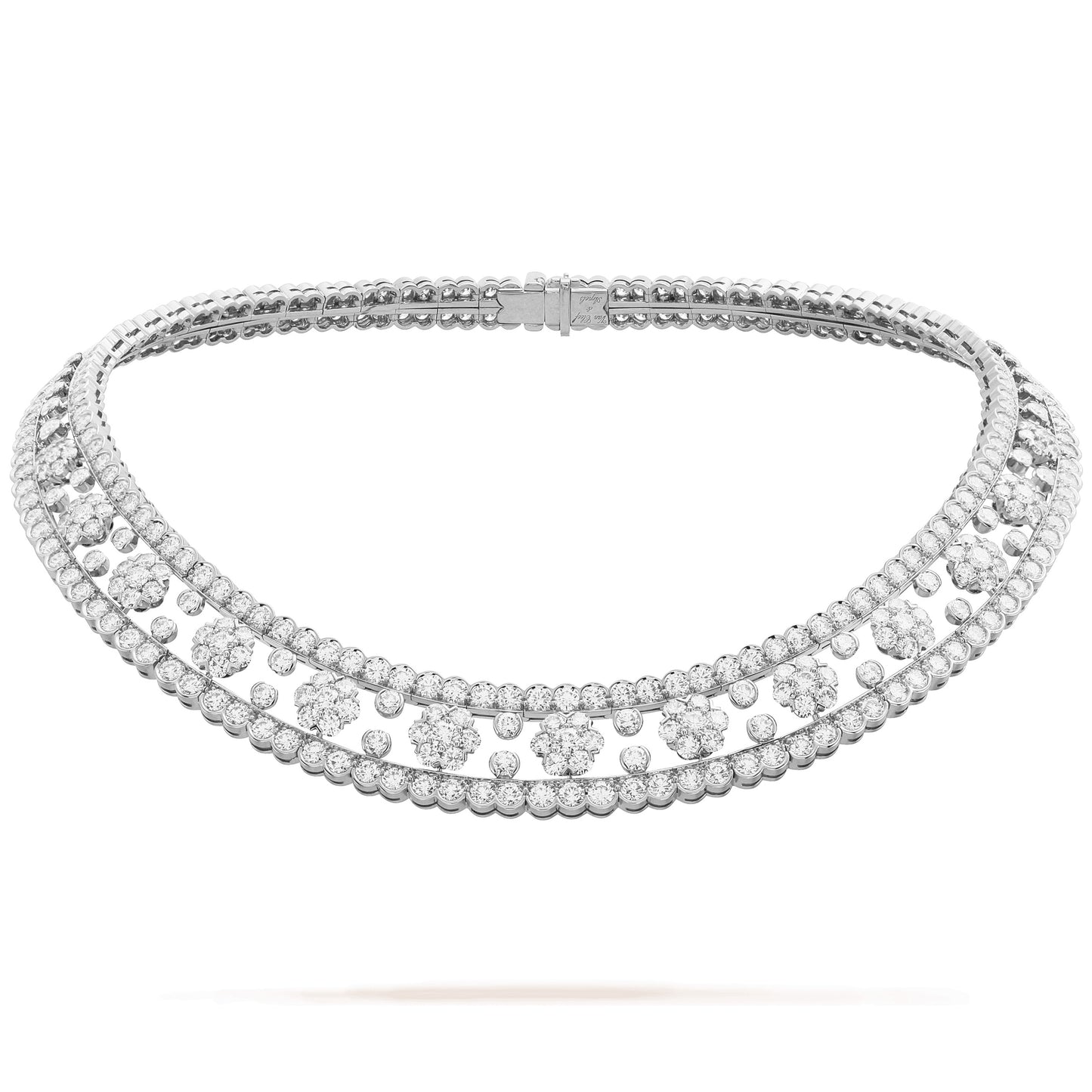 VCARO3RI00 Six circumferences and one plum blossom diamond necklace