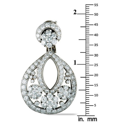 VCARO3RL00 Plum Blossom Large Ear Clip