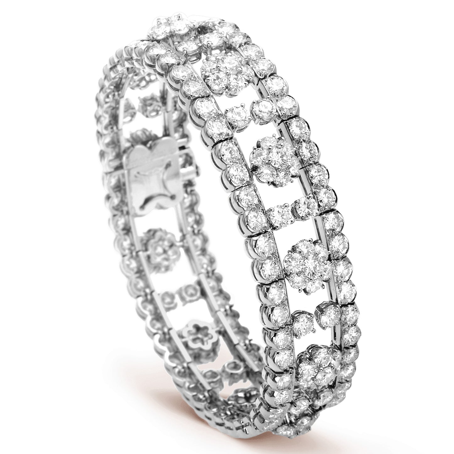 VCARO3RH00 six circumferences and one flower full of diamond bracelet 18#