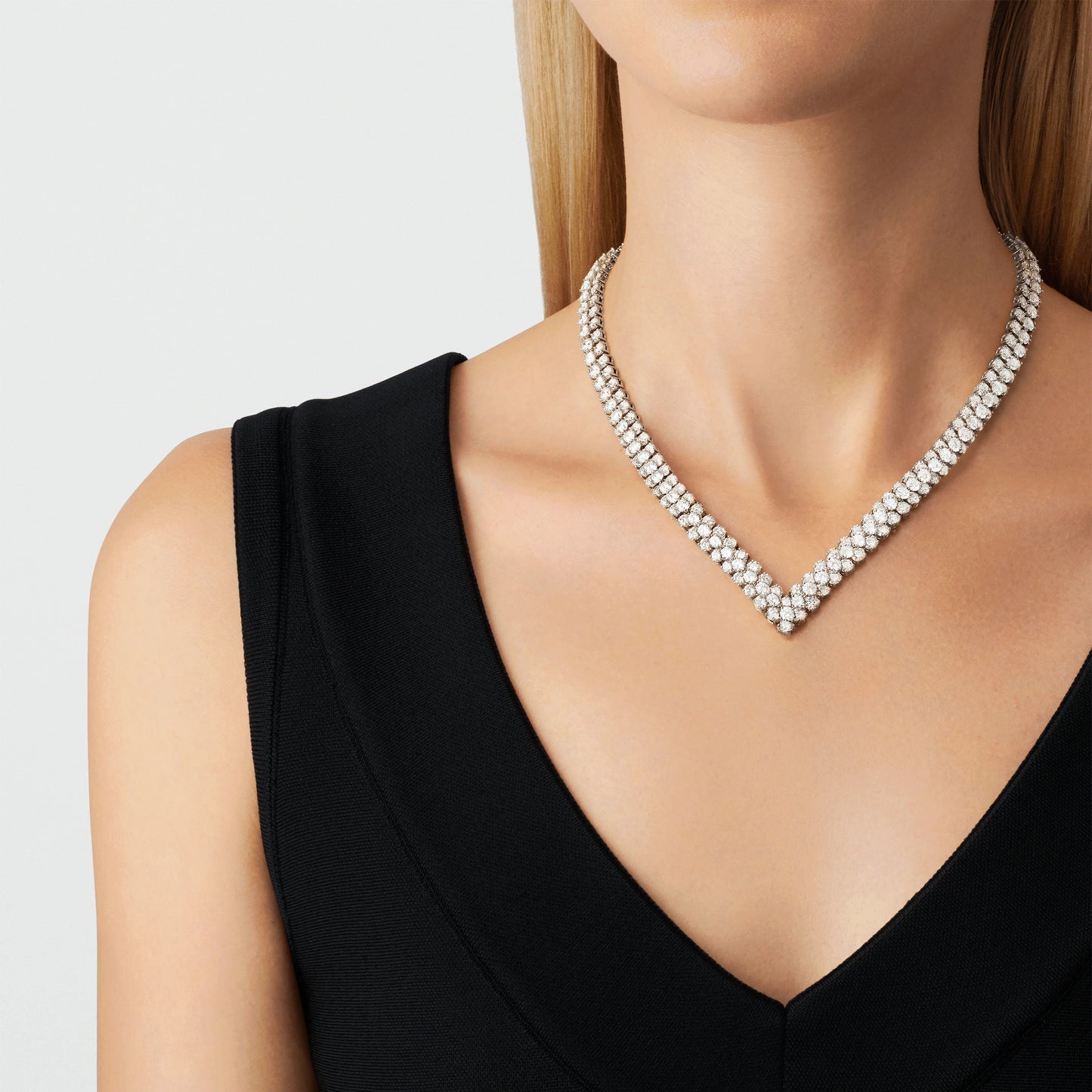 VCARO9TO00 convertible bracelet and necklace for two wears