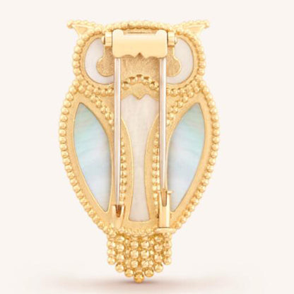 VCARP2AV00 beaded owl brooch