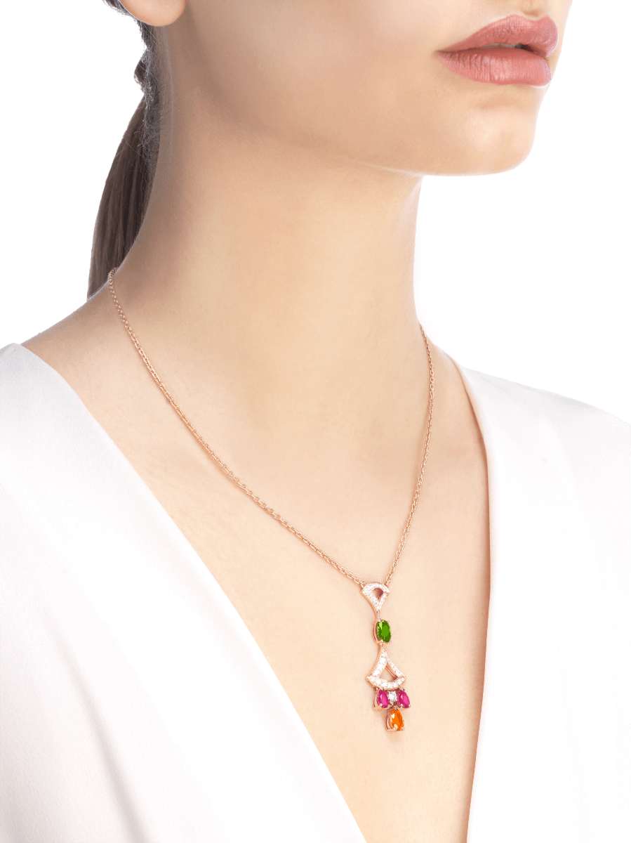 BGL-CL858392-355613 fan-shaped skirt fan hollow colorful treasure bolt chain pendant necklace