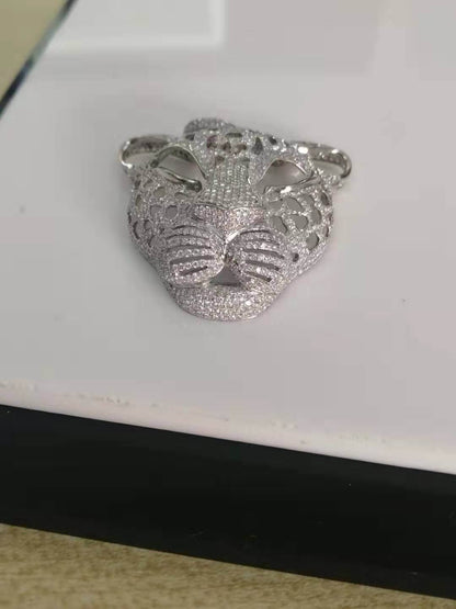 KDY-W6458717 Hollow pattern large tag leopard head pendant customer version