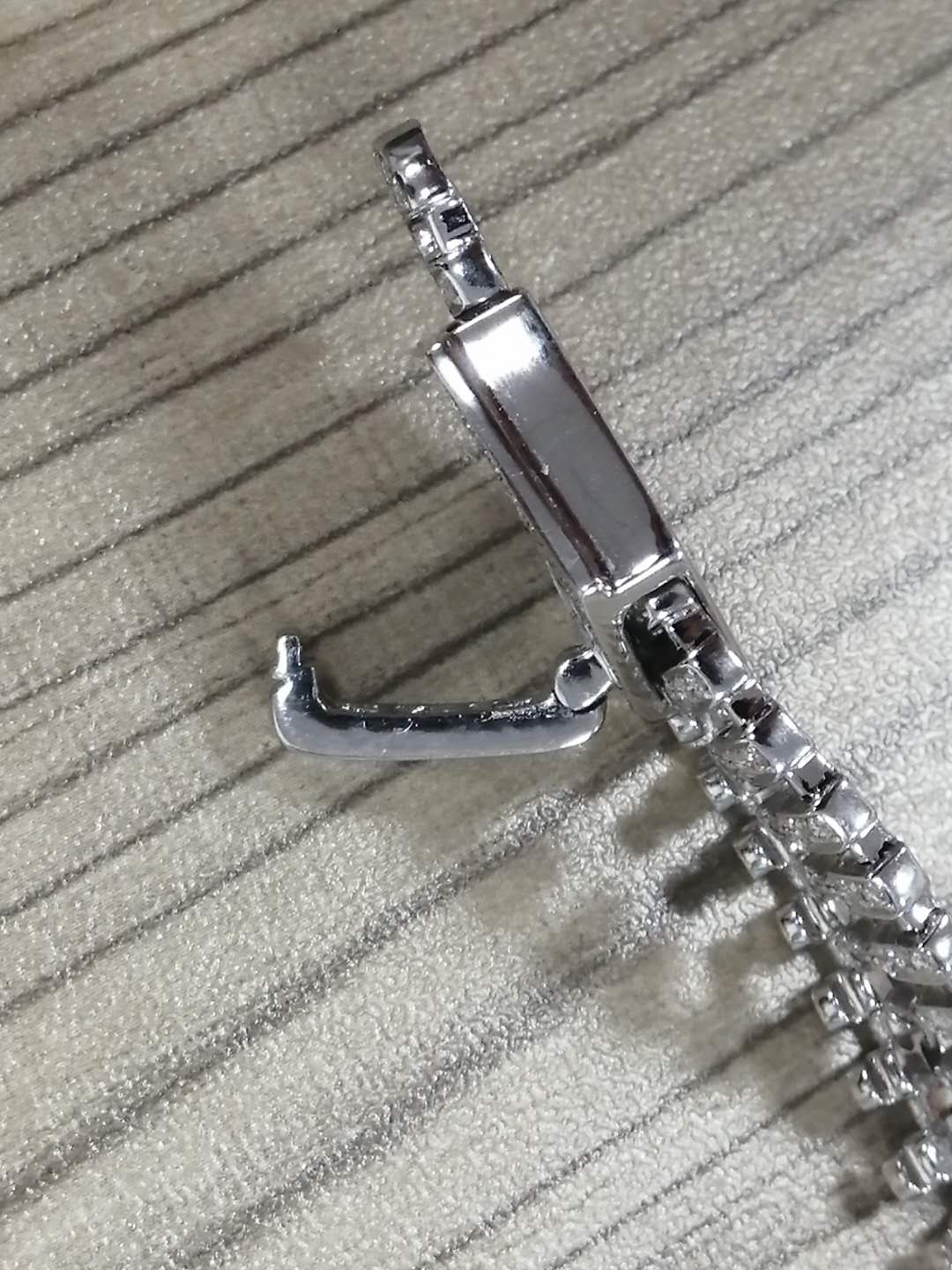 VCA80896520拉链款项链 客版