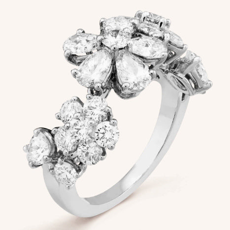 VCARP05500 Pear Shape Diamond Plum Blossom Ring 49#