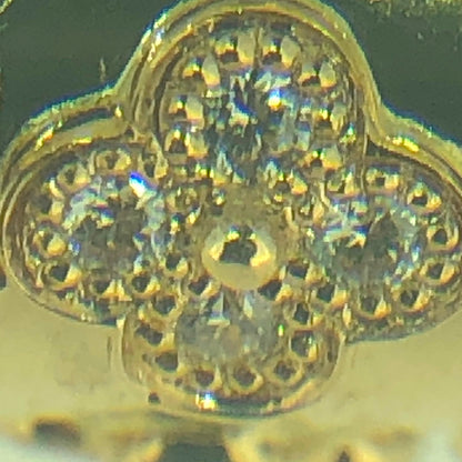 VCARO2EE00客版珠珠梅花吊坠