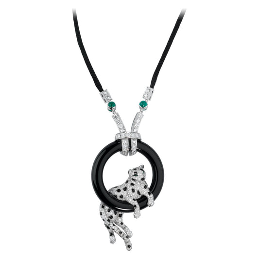 KDY-HP700834 leopard lying in front of the circle leopard necklace