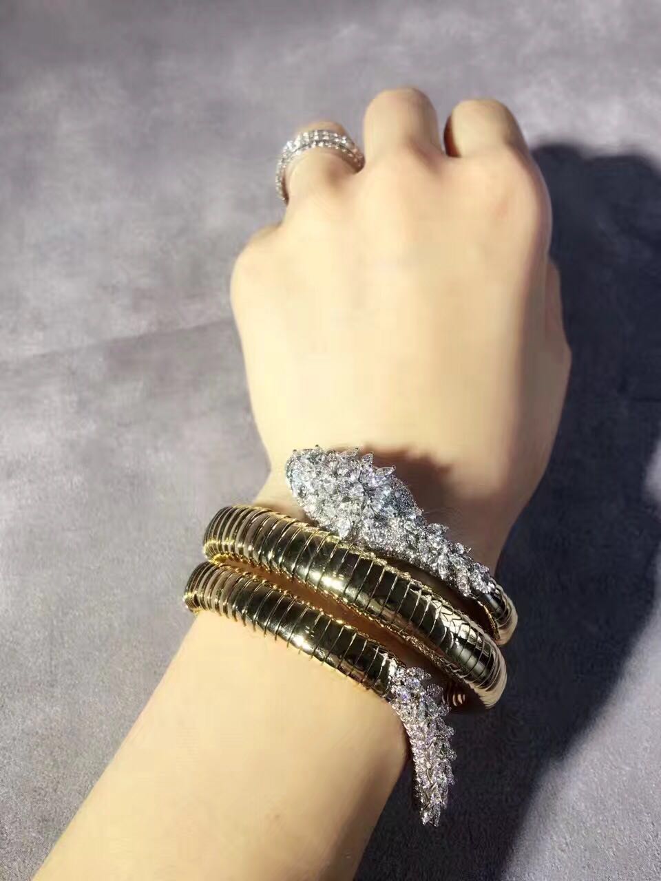 BGL-BR277229 snake eye bracelet