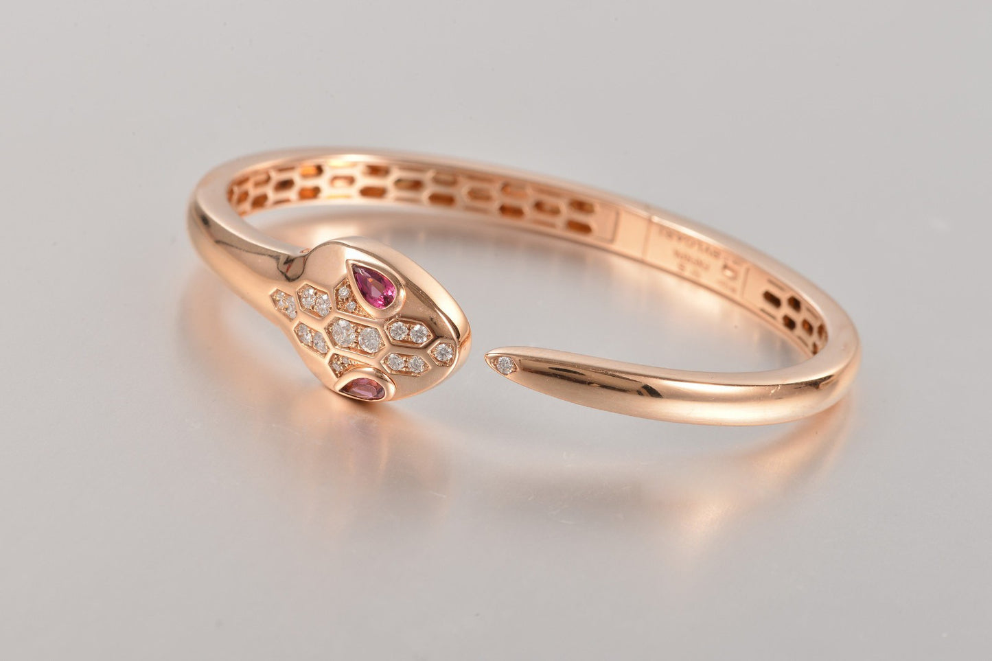 BGL-BR857813 guest version large flat-headed snake half diamond bracelet