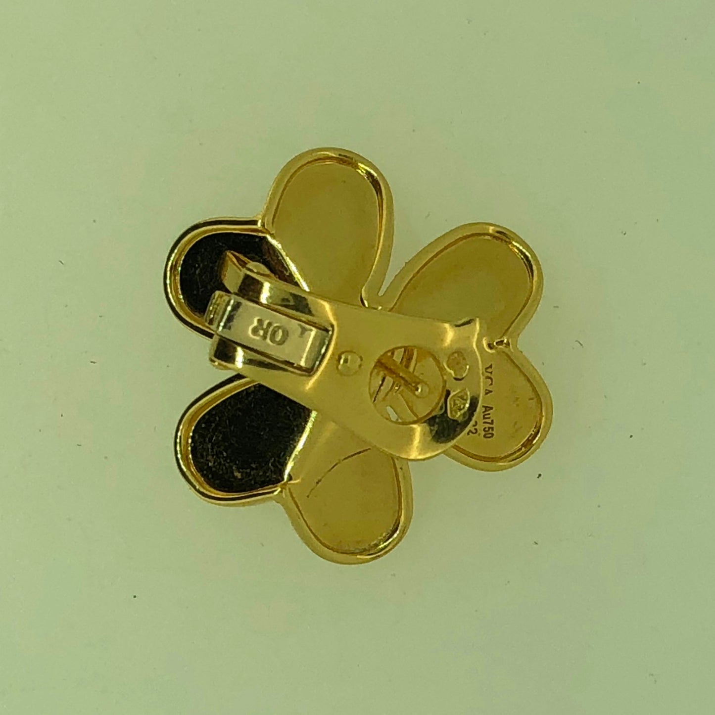VCARB65900 约23mm大号三叶草三钻耳夹客版