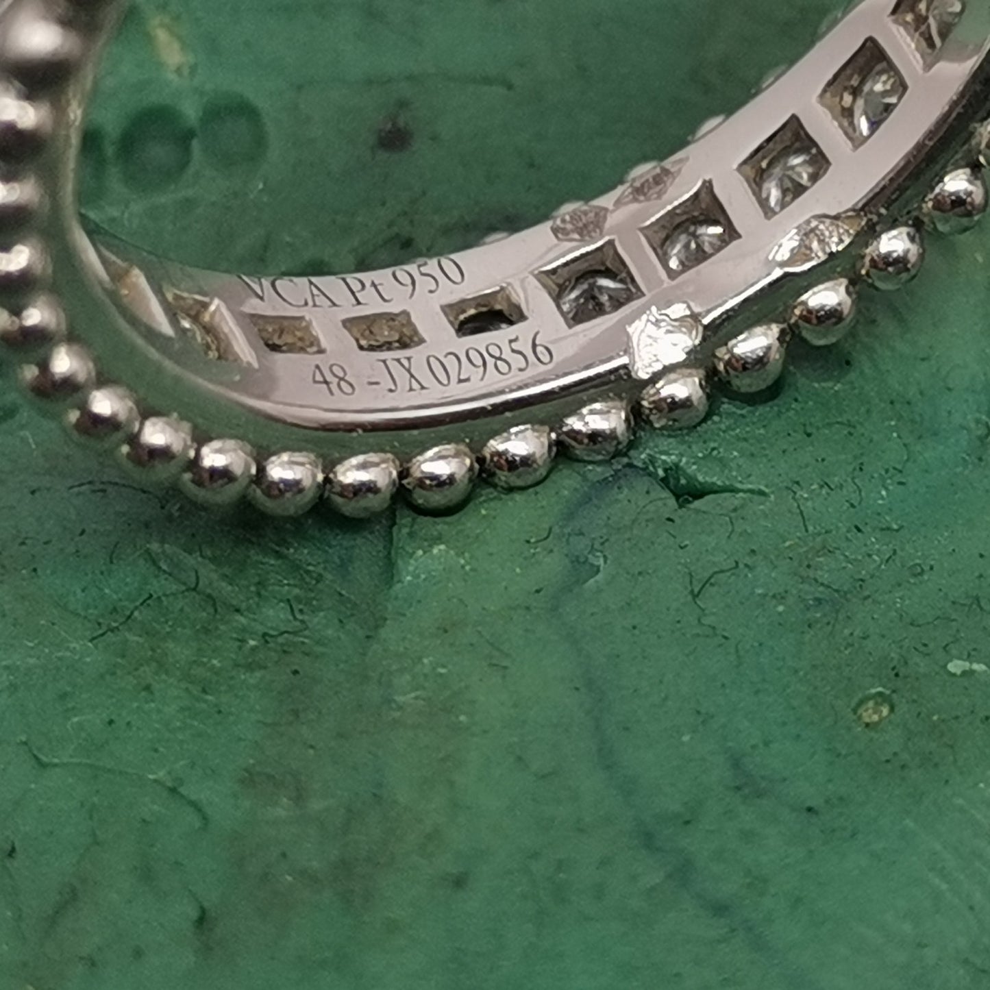 VCARN57000 5mm guest version bead single row narrow body dense stone ring 48#