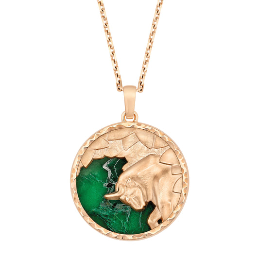 VCARP9RA00 26mm Agate Taurus Pendant
