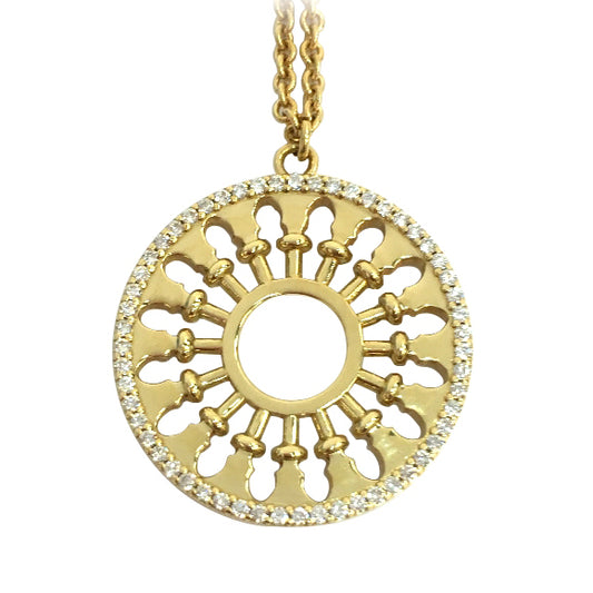 TIF64558579 round diamond pendant