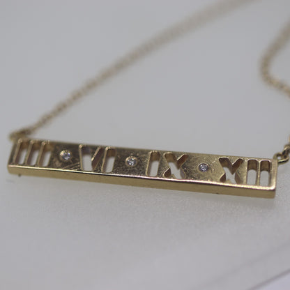 TIF5337623 hollow diamond horizontal bar Roman tether pendant