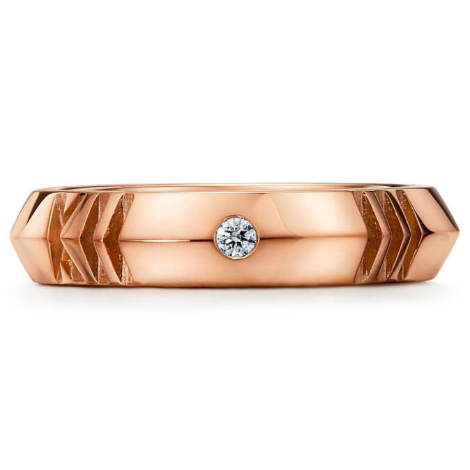 TIF:67786726 guest version four diamond Roman numeral sword spine ring